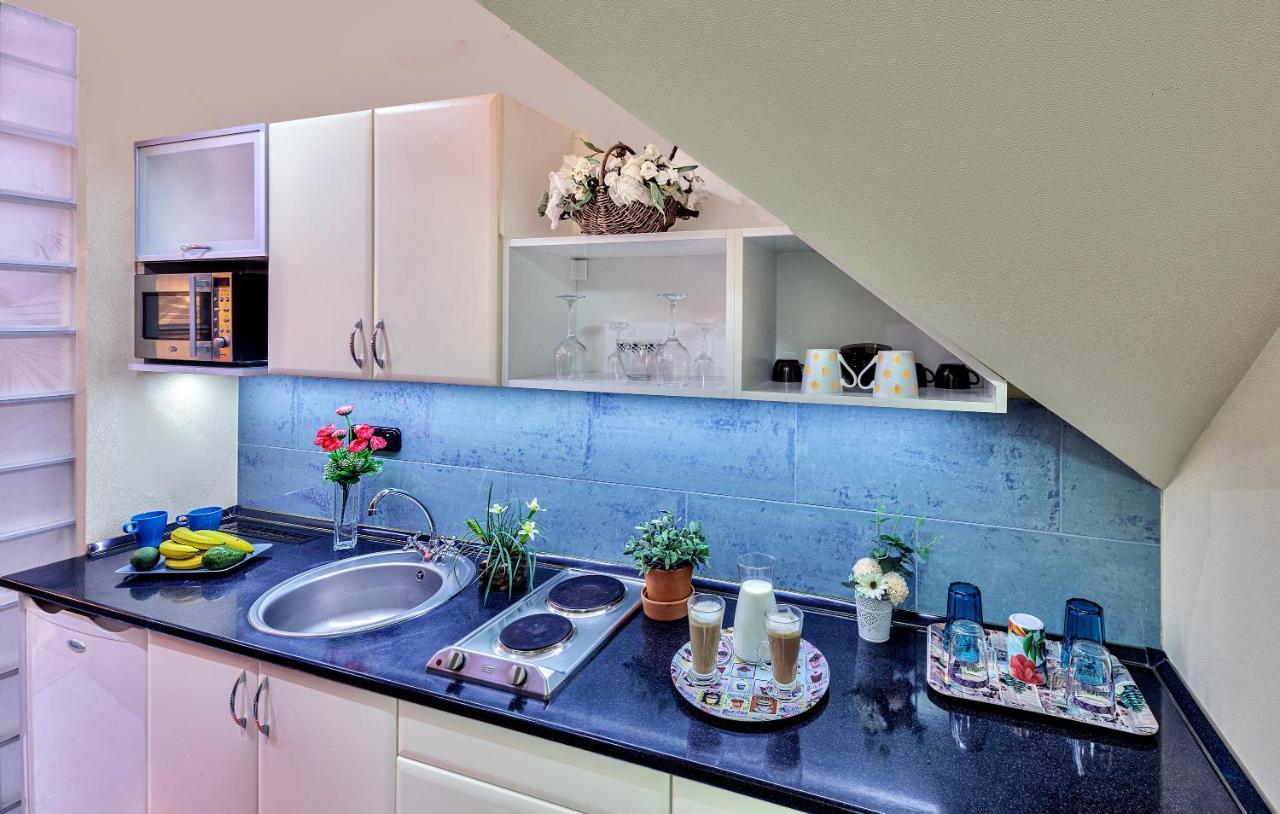 Vintiamo Apartmanok エゲルサローク エクステリア 写真